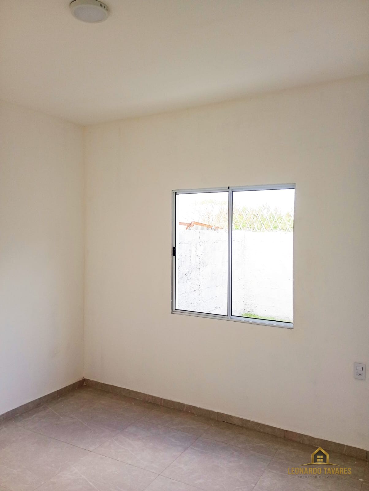 Casa Nova à Venda em Quiririm – Taubaté